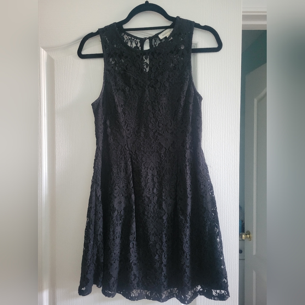 black lace dress